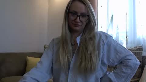 Melly online show from March 2026 08:29:02 AM