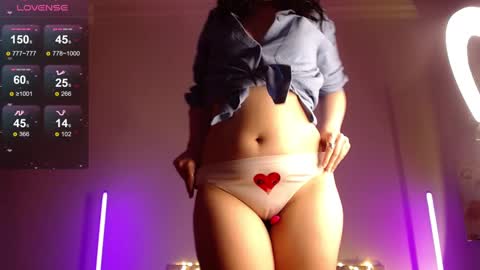 Mel online show from December 2024 01:47:01 PM