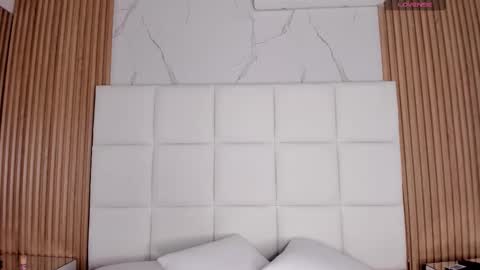 MELODDY PARKERR online show from February 2026 03:51:02 AM