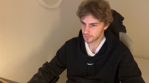 Snapshot of melodicass chatting on February 2026 12:27:02 AM Melodicass online show from February 2026 12:27:02 AM