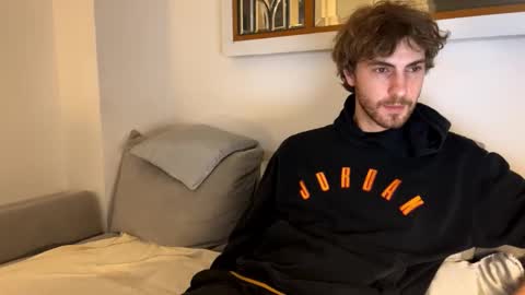 Snapshot of melodicass chatting on February 2026 10:52:02 PM Melodicass online show from February 2026 10:52:02 PM