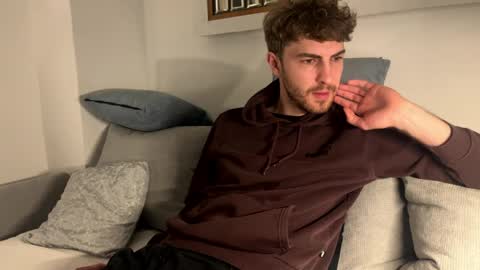 Melodicass online show from March 2026 01:43:01 AM