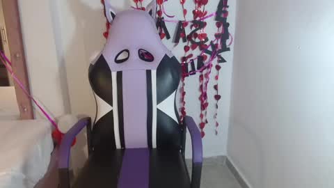 melody_mercy online show from February 2025 12:06:02 PM