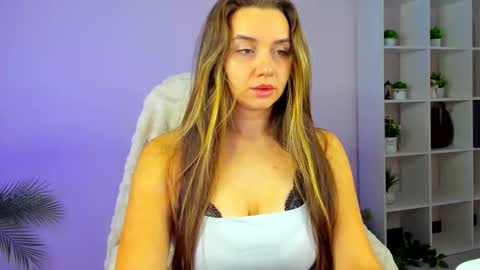 Snapshot of melody_sol chatting on November 2025 04:13:02 AM melody_sol online show from November 2025 04:13:02 AM