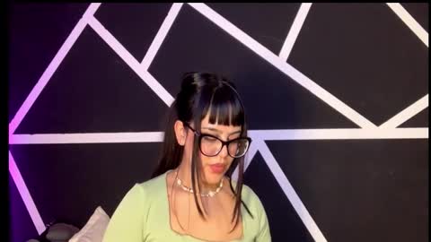 Snapshot of melodydreams1520 chatting on September 2025 05:01:02 AM melodydreams1520 online show from September 2025 05:01:02 AM