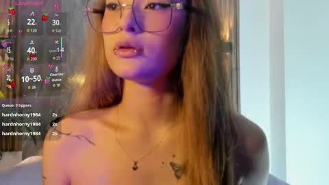 melodylanee online show from December 2025 11:07:01 AM