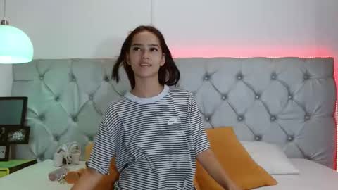 Luisa Castro online show from October 2025 02:04:01 PM