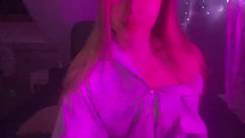 Melodie Sweet online show from February 2026 07:42:02 PM