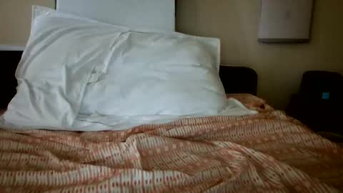 melxiss online show from November 2025 07:03:01 PM