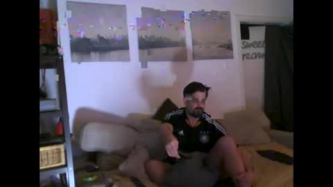 Dennis2Menace online show from May 2026 07:19:02 PM