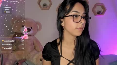 Snapshot of mencia_sharmaa chatting on February 2025 05:41:01 AM Menca of your love online show from February 2025 05:41:01 AM