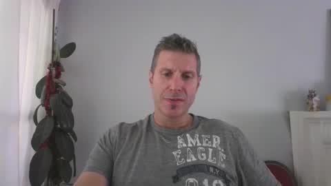 menotista online show from February 2026 08:59:01 PM