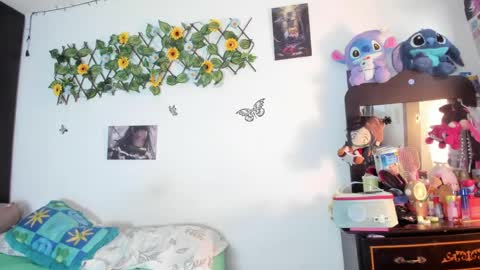 Princess Mensia online show from June 2026 01:12:01 PM