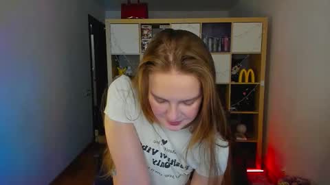 Flora  Next stream November 17th at 6  GMT online show from March 2026 04:31:01 AM