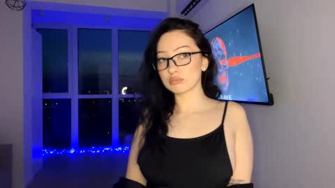 Snapshot of meowalika chatting on May 2026 05:43:01 PM MeowAlika online show from May 2026 05:43:01 PM