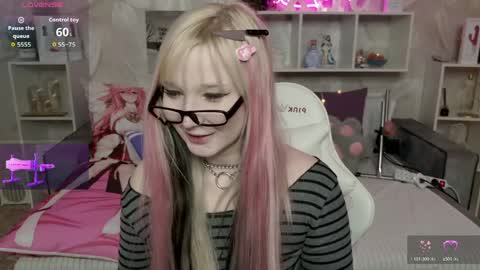 MeowkaKitty online show from March 2026 01:53:02 AM