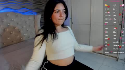    online show from January 2025 10:51:02 PM