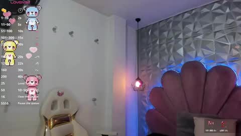    online show from March 2025 07:04:02 PM