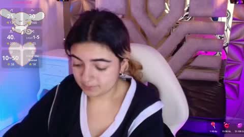    online show from November 2025 07:13:02 PM