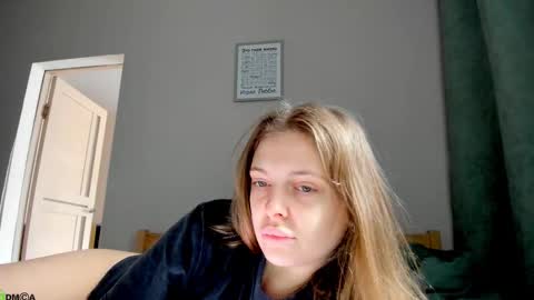 mercedescutee online show from October 2025 12:27:01 PM