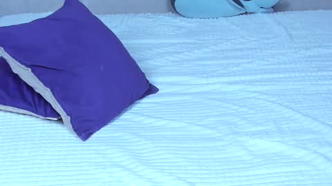 Snapshot of mercy_bloom chatting on September 2025 01:05:02 AM Mercy Bloom online show from September 2025 01:05:02 AM