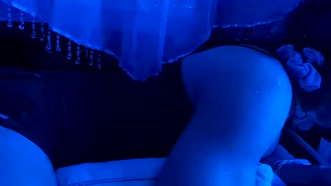 Snapshot of merelyalover chatting on October 2025 02:18:01 PM gurlnips online show from October 2025 02:18:01 PM