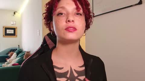 Snapshot of merida__freckles chatting on September 2025 08:30:01 PM Miss Freckles online show from September 2025 08:30:01 PM