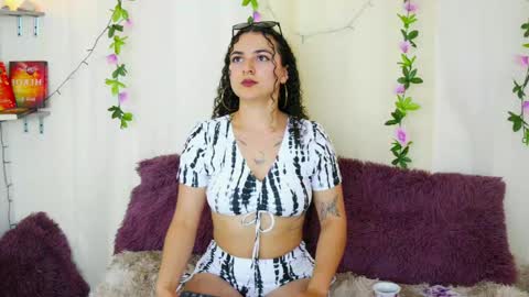 Merida Bell online show from February 2025 11:45:01 PM