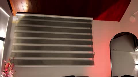 Merida  online show from November 2025 01:17:01 AM