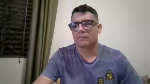 Snapshot of mersao chatting on October 2025 01:45:02 PM Nerd Latino online show from October 2025 01:45:02 PM