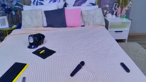 mery_mey69 online show from October 2025 03:09:02 PM