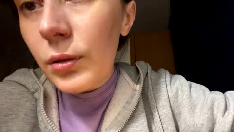 Jessica online show from November 2025 08:07:01 PM