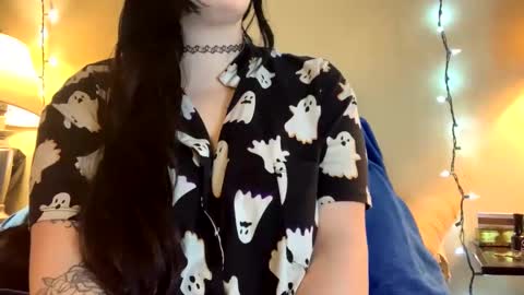 Lia online show from March 2025 07:04:02 PM