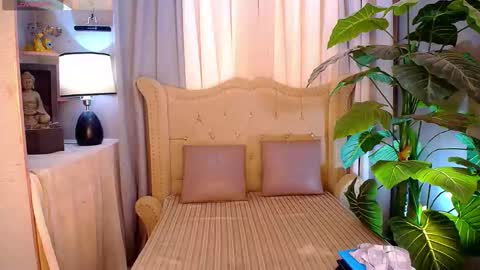 Snapshot of metawinathan chatting on December 2025 03:11:02 AM myka online show from December 2025 03:11:02 AM