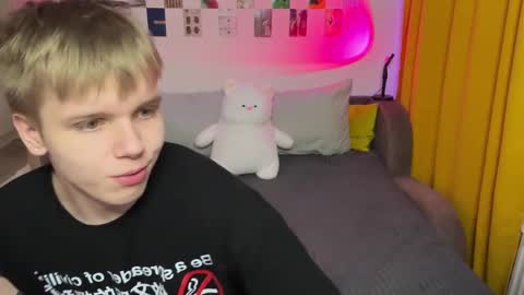 Arthur online show from March 2026 11:42:02 PM