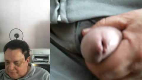 Snapshot of metrowester chatting on March 2026 07:38:01 PM metrowester online show from March 2026 07:38:01 PM