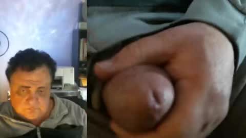 Snapshot of metrowester chatting on April 2026 07:33:02 PM metrowester online show from April 2026 07:33:02 PM