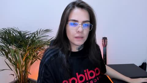 Meurif online show from January 2025 03:58:02 AM