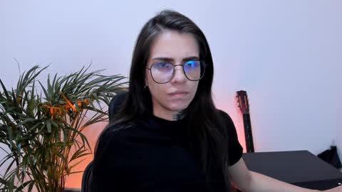 Meurif online show from January 2025 04:38:02 AM