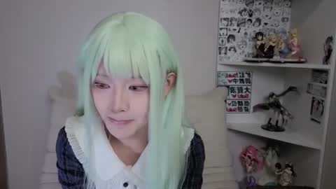 Snapshot of mewmewluna chatting on May 2026 10:53:02 AM mewmewluna online show from May 2026 10:53:02 AM
