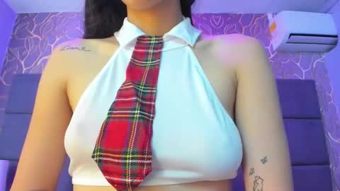 Snapshot of mey_doll chatting on September 2025 11:11:02 AM Your Mey online show from September 2025 11:11:02 AM