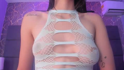 Snapshot of mey_doll chatting on October 2025 11:00:02 AM Your Mey online show from October 2025 11:00:02 AM