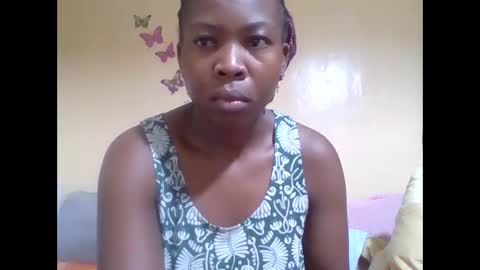 Snapshot of meybel chatting on May 2026 01:55:02 AM Meybel online show from May 2026 01:55:02 AM