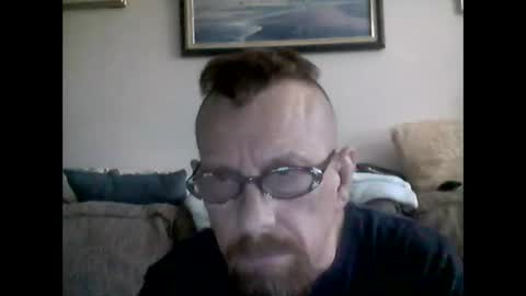 Snapshot of mhitch924 chatting on June 2026 10:43:01 PM mhitch924 online show from June 2026 10:43:01 PM