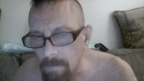 Snapshot of mhitch924 chatting on July 2026 05:53:02 PM mhitch924 online show from July 2026 05:53:02 PM