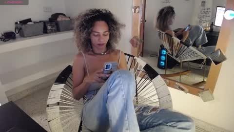 Mulata Spencer online show from February 2025 04:26:02 PM