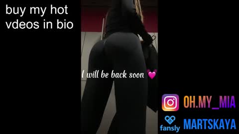 Mia Martskaya online show from November 2025 07:57:01 AM