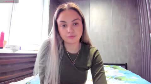 Mia online show from February 2026 02:54:02 AM