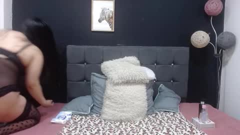 C A L L  M E  M I A  online show from November 2025 03:04:01 AM