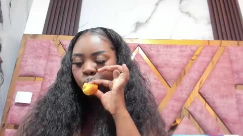 Mia online show from April 2026 11:55:02 AM